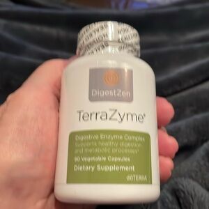 doTERRA TerraZyme
Sealed; unopened 90 Capsules
Exp 6/24